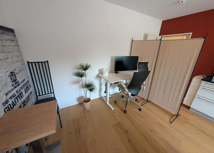 Apartamento Expo Frankfurt, Executive Work And